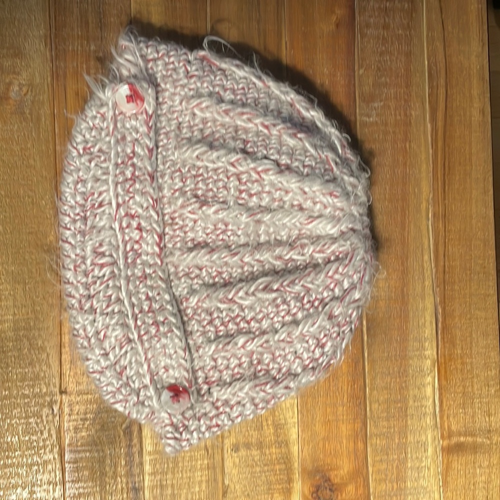 Pistil womens brimmed knit hat